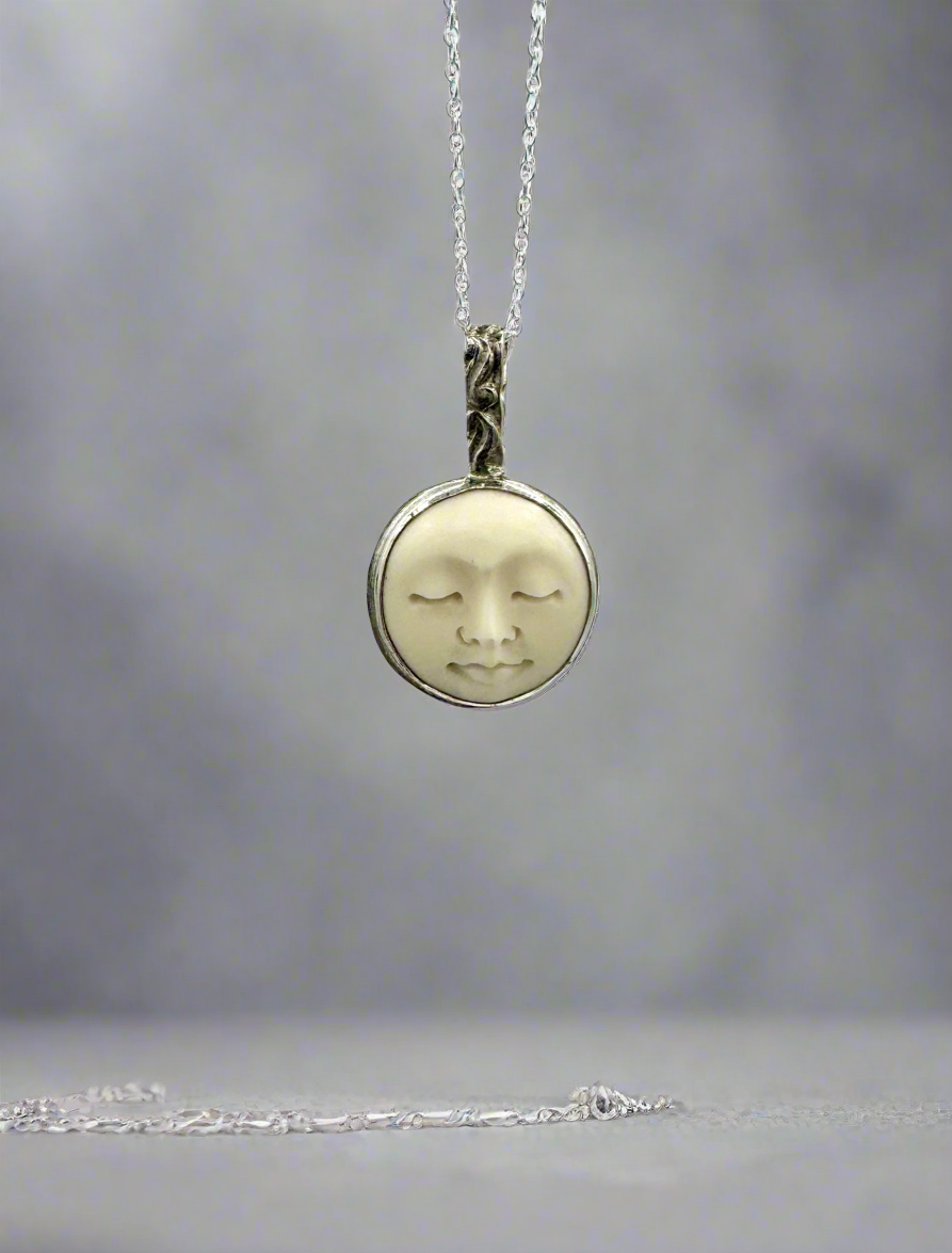 Artemis Necklace