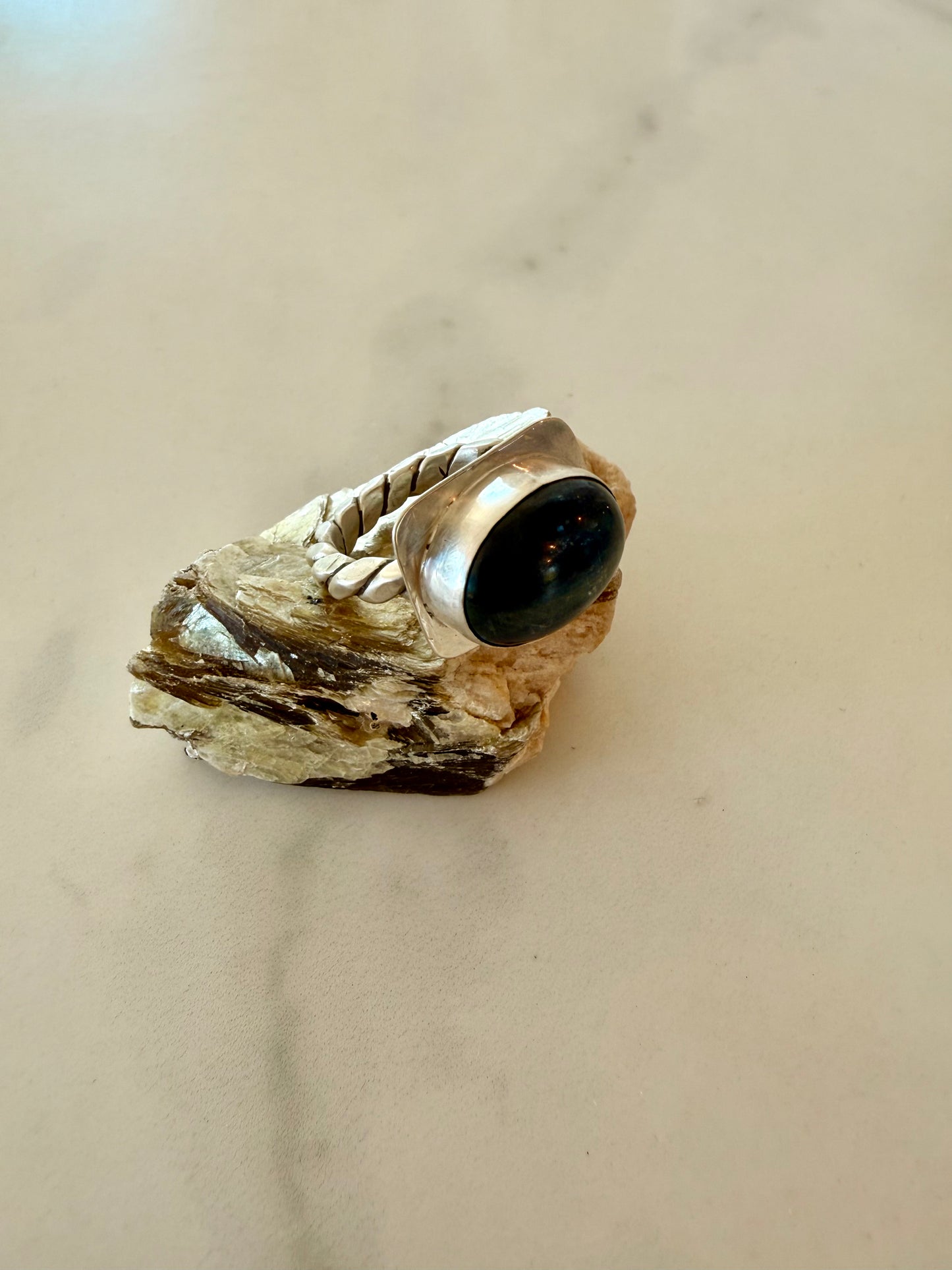 Kyanite Ring